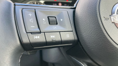 Nissan Qashqai 1.3 DiG-T MH 158 Acenta Premium 5dr Xtronic Petrol Hatchback